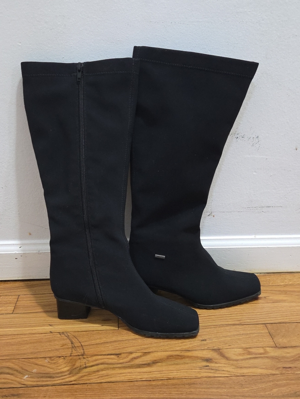 Gore-Tex Ara Waterproof Winter Boots